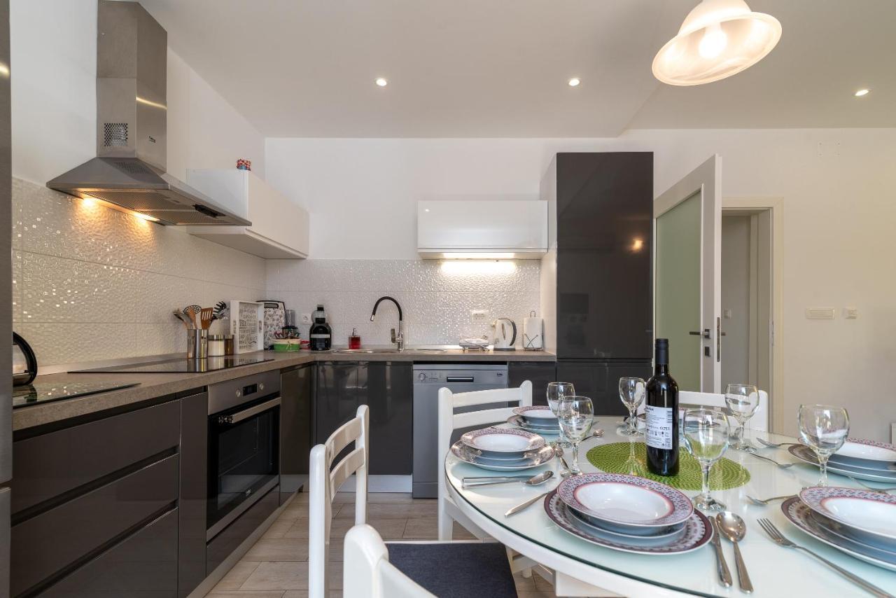 טרוגיר Apartment Ela מראה חיצוני תמונה